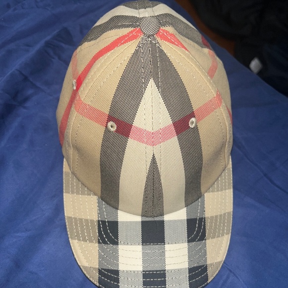 Burberry baseball hat